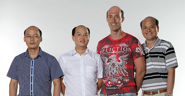 年輕人禿頂怎么辦，禿頂與頭發(fā)稀疏有什么關(guān)系？