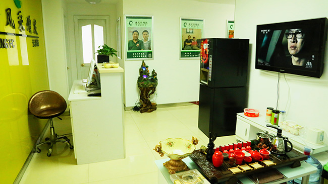 天津假發(fā)廠假發(fā) 天津假發(fā)廠你不知道的時尚秘密 冬季假發(fā)唐風采不錯的選擇