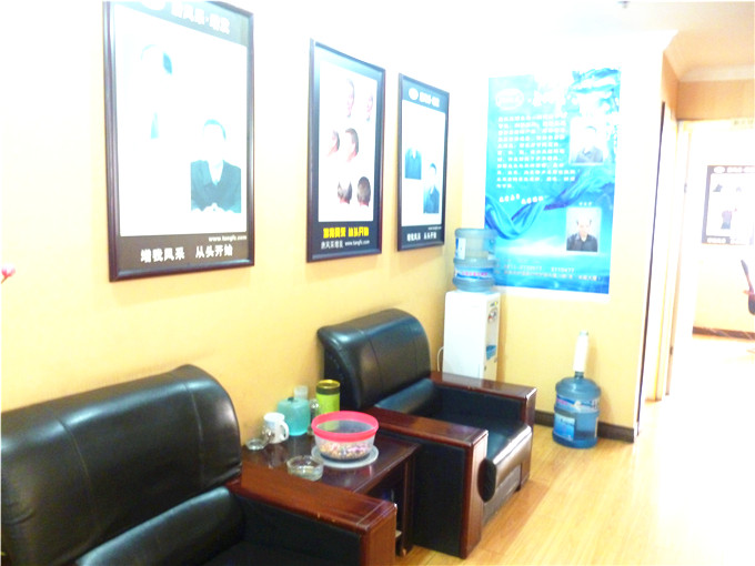 脫發(fā)真的沒(méi)救了嗎？昆明哪里有織發(fā)？