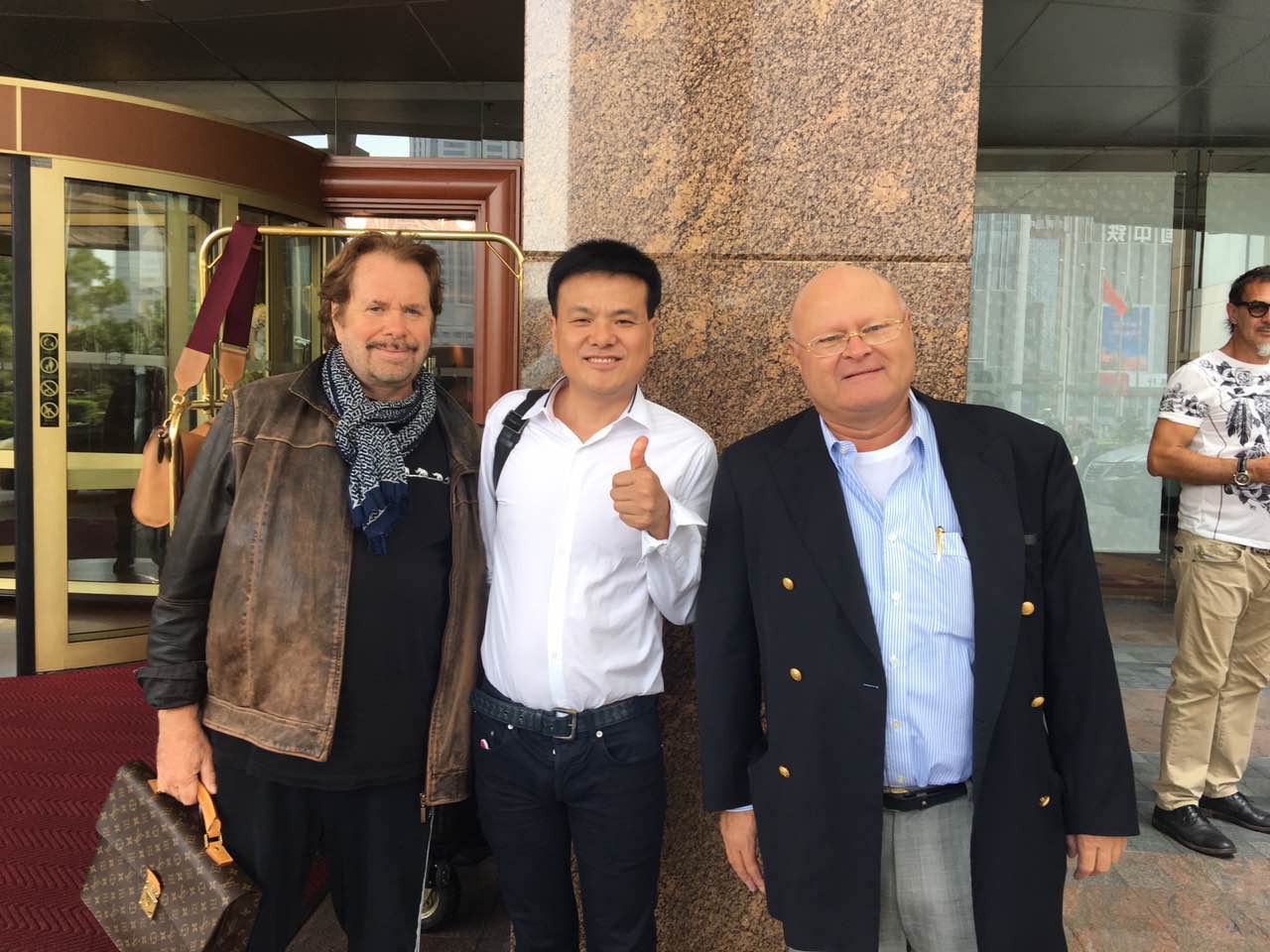 唐風(fēng)采假發(fā)創(chuàng)始人唐利民先生參加ICD世界發(fā)型設(shè)計(jì)家協(xié)會(huì)