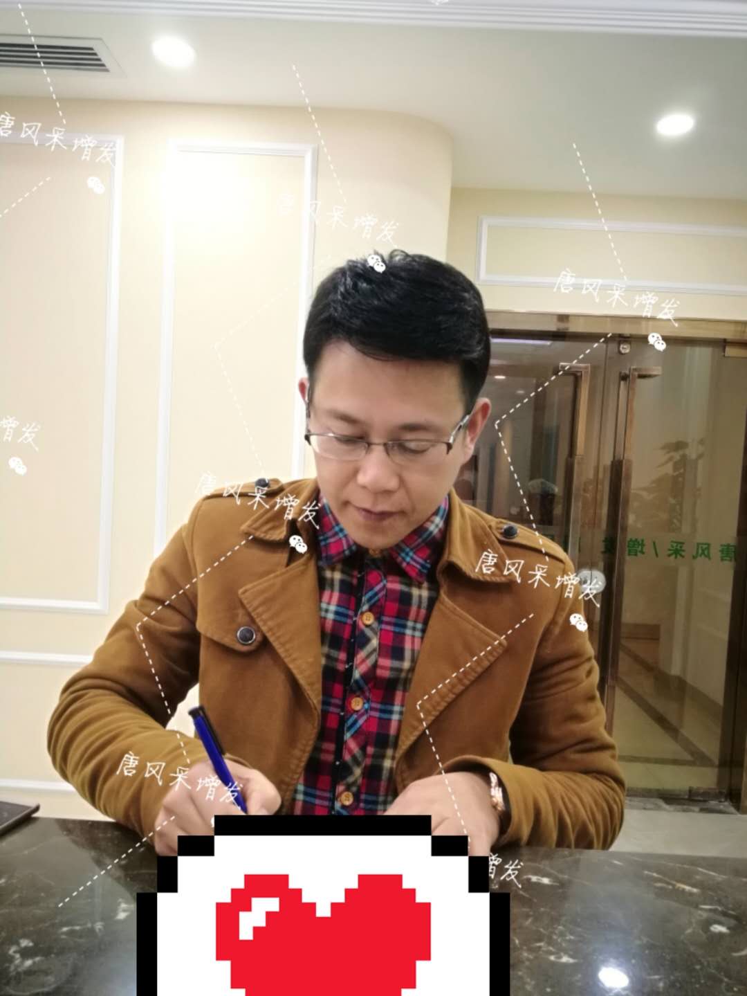 這人在唐風采假發(fā)后，讓人大吃一驚