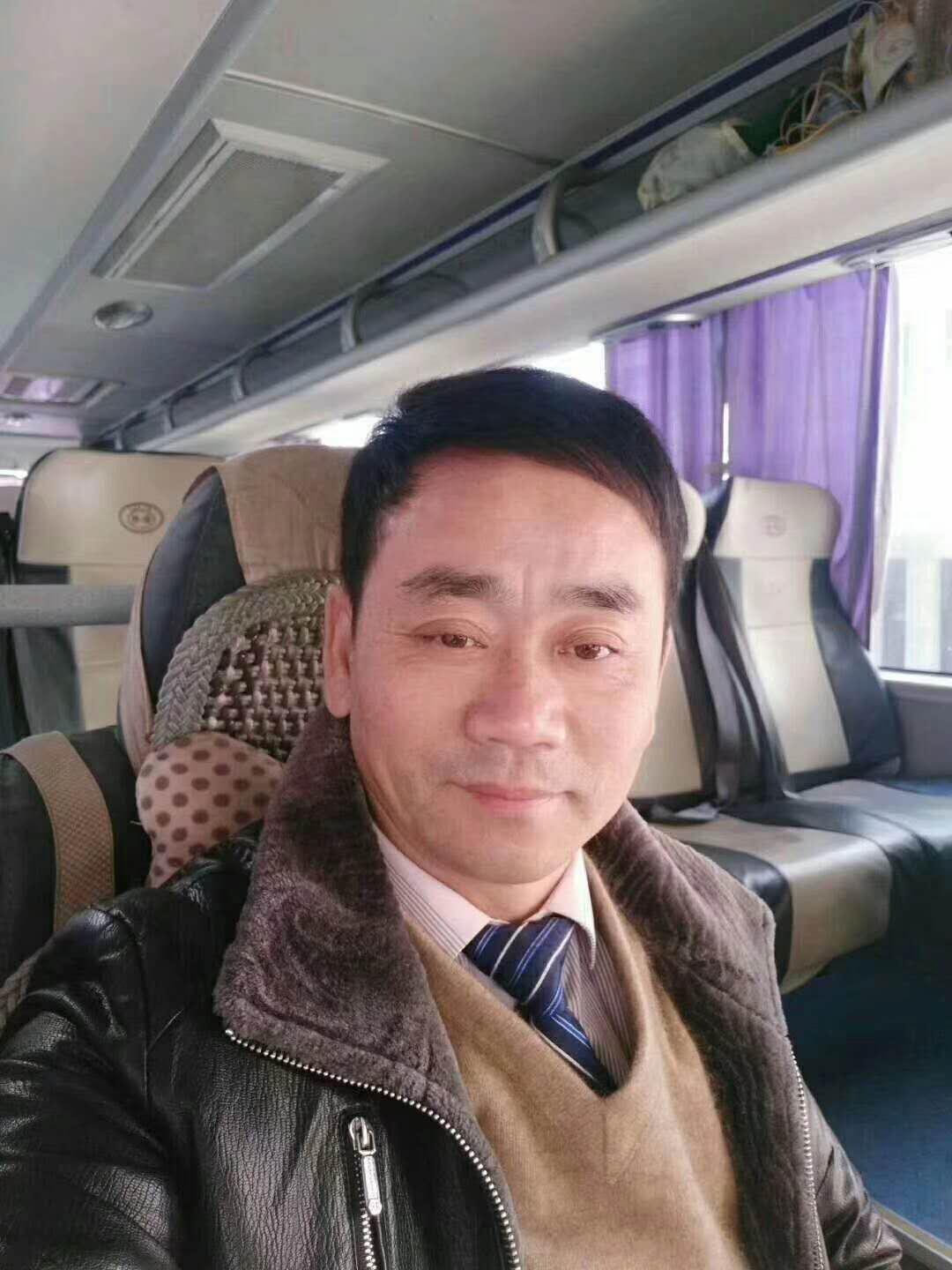 謝天謝地別謝頂，增發(fā)增顏增工資！