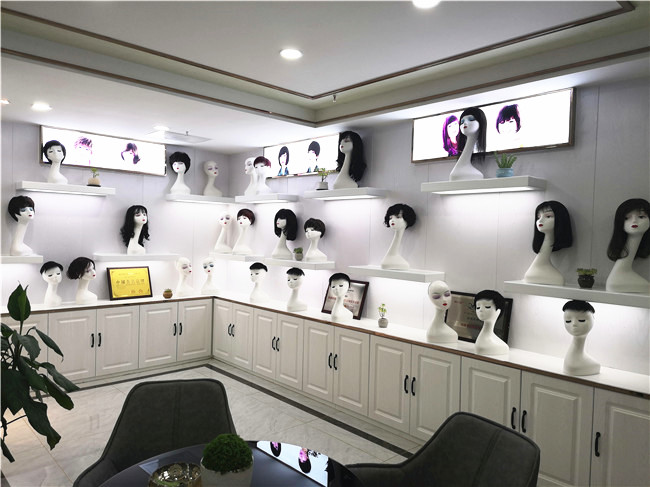 唐風(fēng)采烏魯木齊店豪裝升級(jí) 唐風(fēng)采烏魯木齊店展示區(qū)