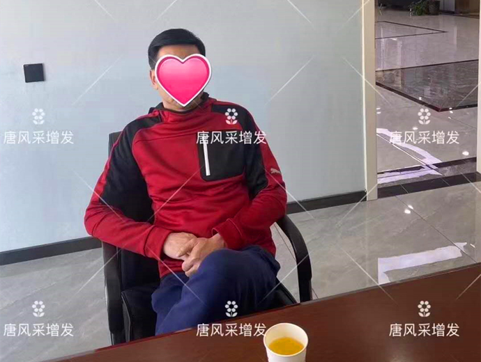 中年男士假發(fā) \