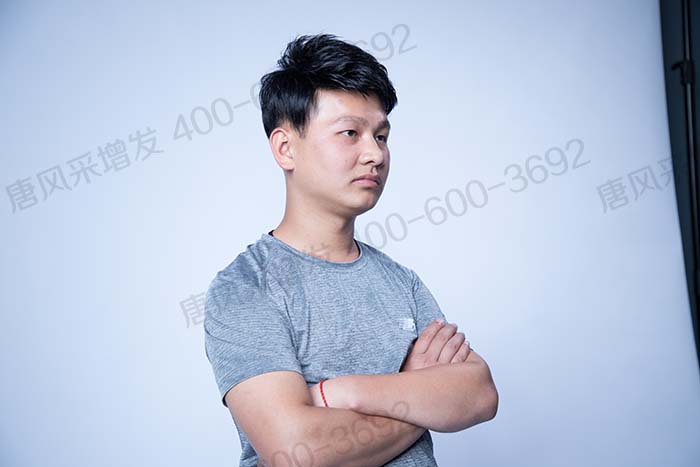 純手工真人發(fā)套的價格 \