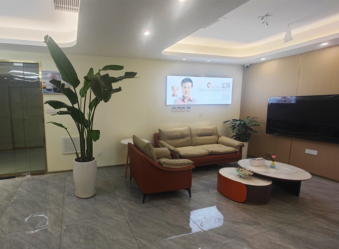 唐風(fēng)采臨沂假發(fā)店 \