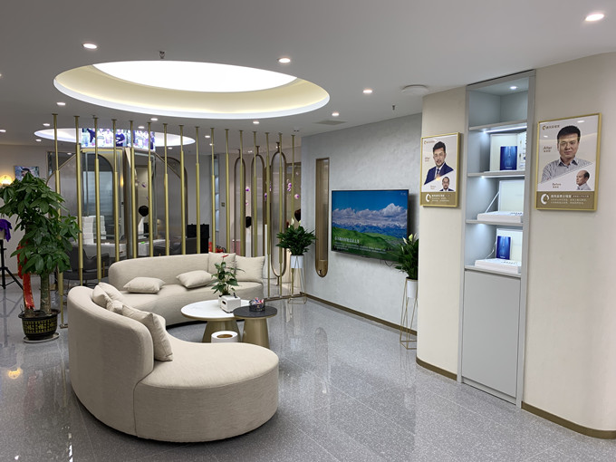 廣州哪里可以預(yù)約假發(fā)店 \