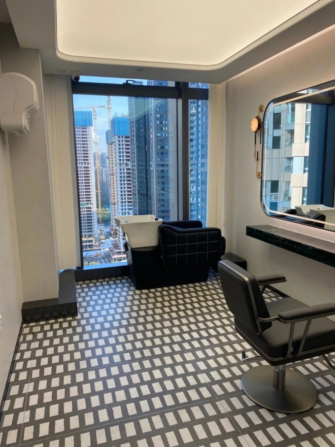 寶安海納科技店 \